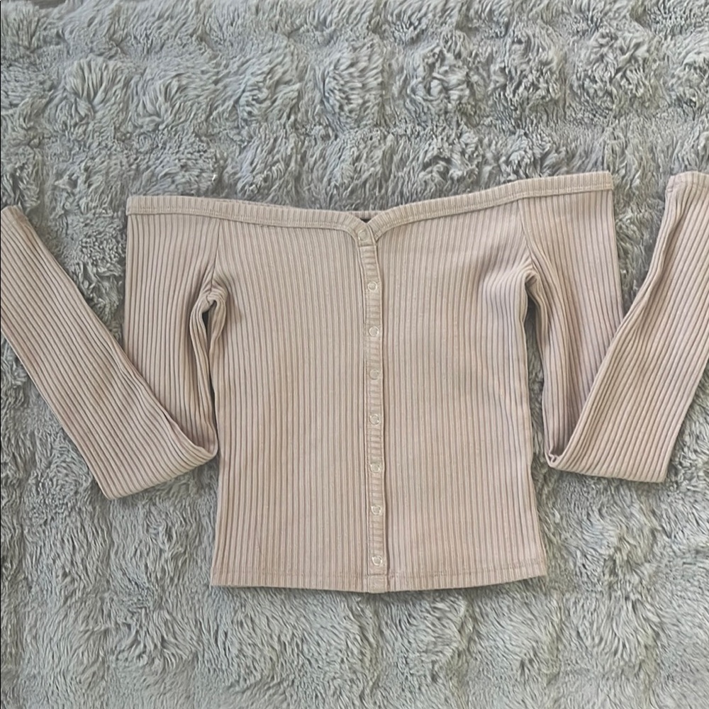 Forever 21 off the shoulder long sleeve top